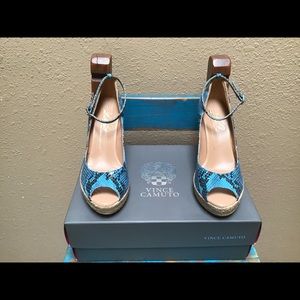 Vince Camuto Espadrille